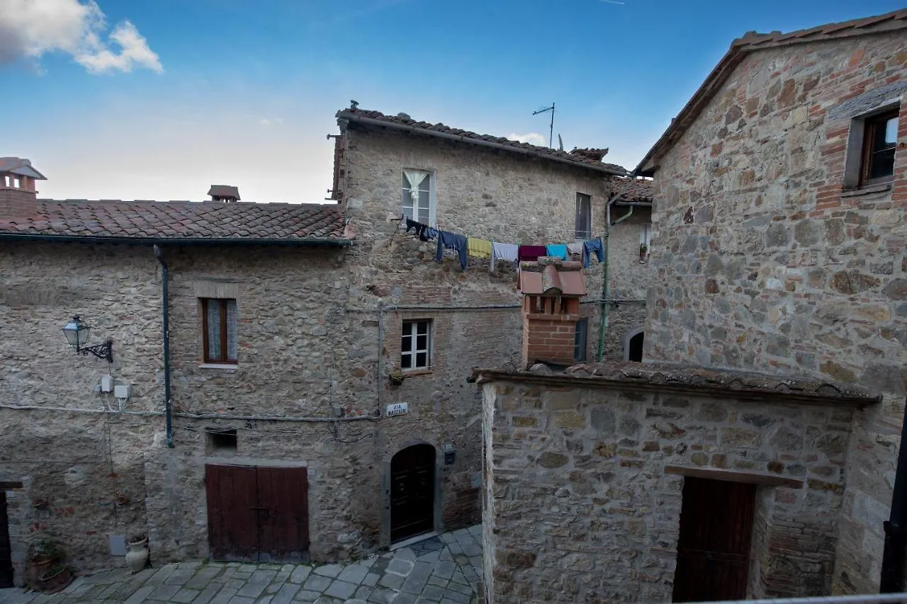 La Casetta Nel Borgo Castelnuovo di Val di Cecina Feriehus